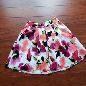 Size 8 Worthington Floral Skirt